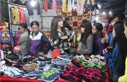 Khai mạc Phiên chợ hàng Việt tại Bình Gia